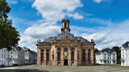Ludwigskirche (Quelle: Kongress- und Touristik Service GmbH, Autor Yaph) Ludwigskirche (Quelle: Kongress- und Touristik Service GmbH, Autor Yaph)
